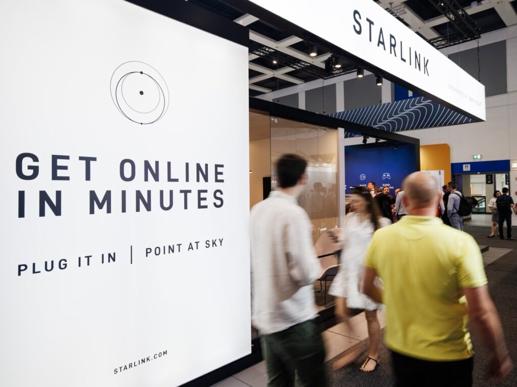 Elon Musk ‘sorry’ after Starlink satellite internet suffers global outage | Elon Musk News