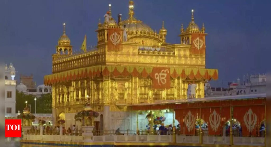 Golden Temple receives second bomb threat; security heightened | Chandigarh News
