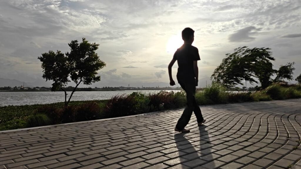 How a simple two-minute walk can help both prevent hypertension and detect it early