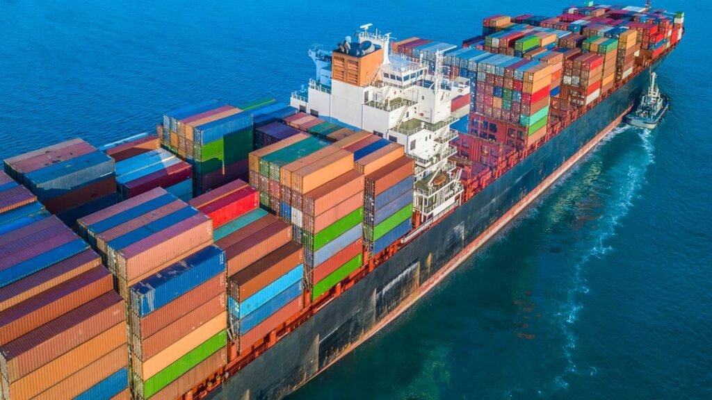 India’s trade deficit narrows by 9.4% in Q1 on booming services exports