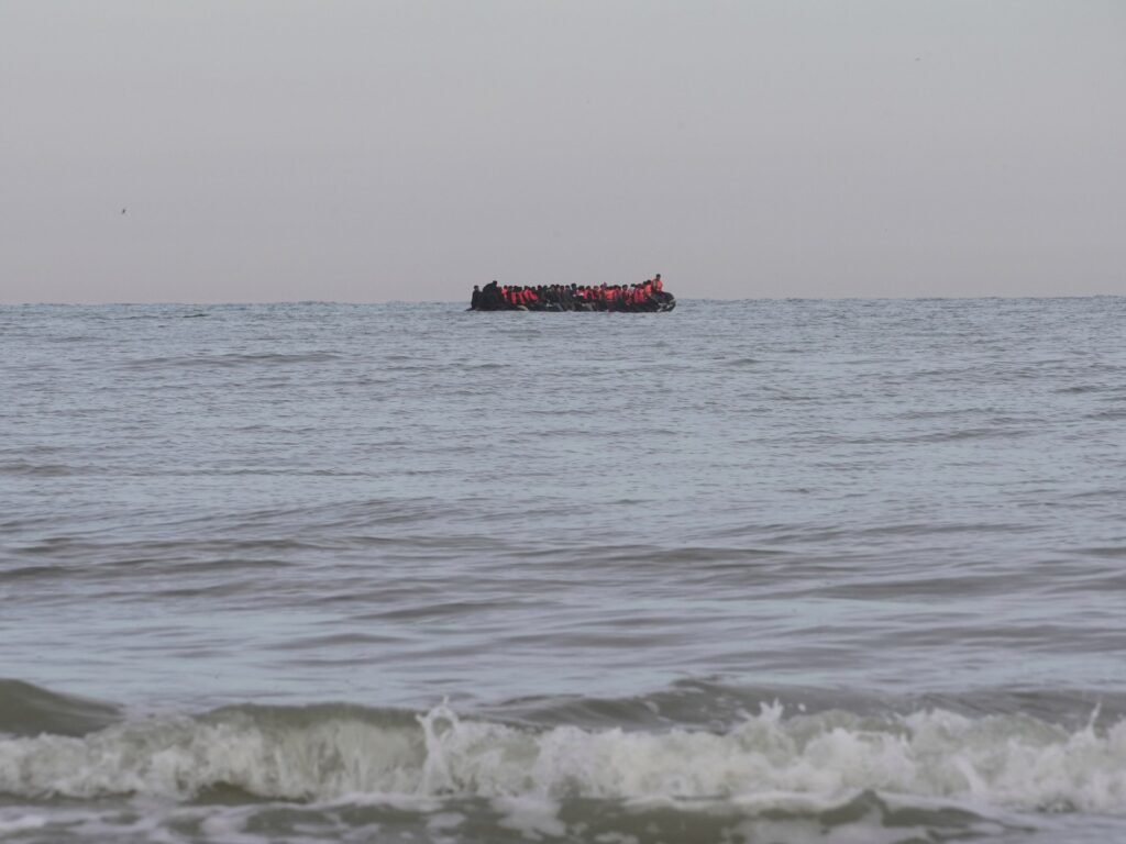 UK sanctions 25 targets involved in alleged people smuggling | Migration News