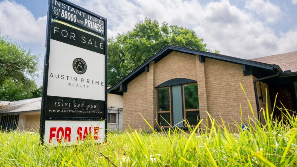 Would interest rate cut make homebuying cheaper? Maybe, maybe not : NPR