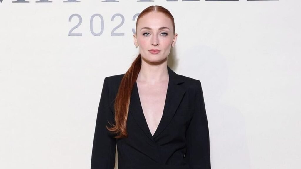 ‘I am a bottom’: Sophie Turner shares cheeky bedroom confessions in hilarious interview | Hollywood