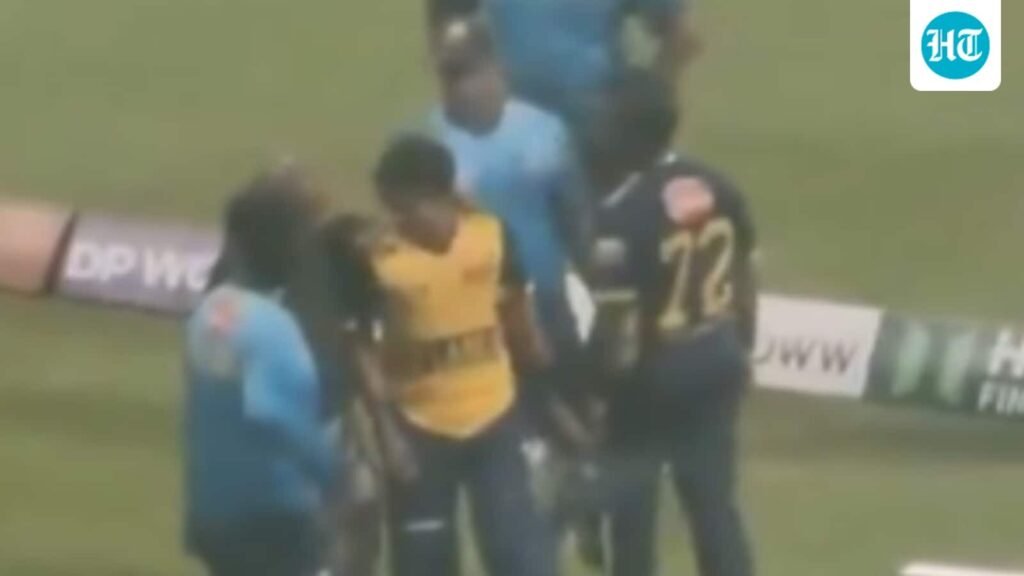 Sri Lanka cricketer learns of father's death after Asia Cup match against Afghanistan, Sanath Jayasuriya consoles: Watch