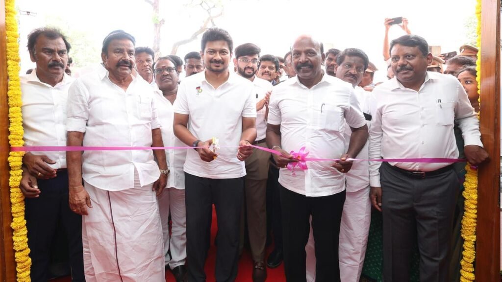 Udhayanidhi Stalin inaugurates hospital in Saidapet
